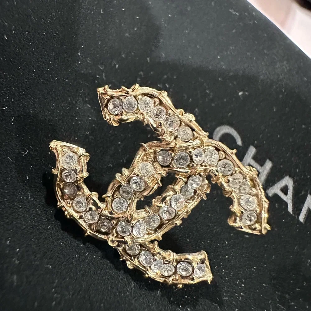 Chanel earrings - Picture 4 of 7